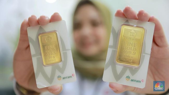 Harga Emas Antam Anjlok, Potongan Rp30.000 Setiap Hari