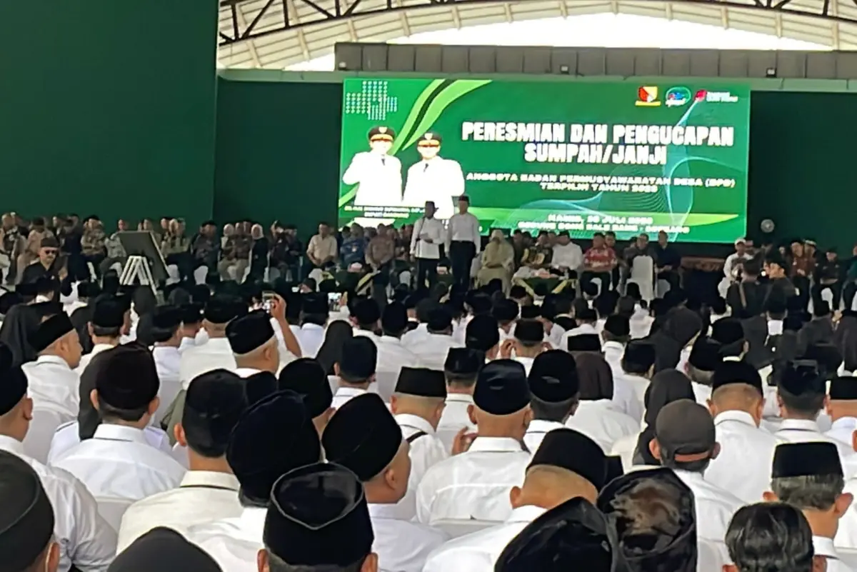 Bupati Bandung Lantik 911 Anggota BPD, Tekankan Sinergi dan Hindari Tumpang Tindih Kewenangan